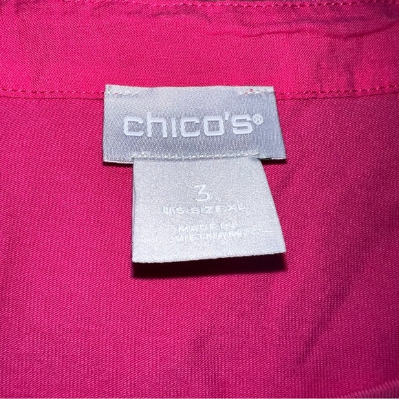 Chico's Woman’s Pink Blouse Top Lace Sleeve Size 3 / XL - Picture 8 of 9